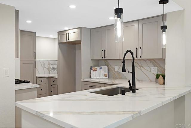 Detail Gallery Image 9 of 38 For 9899 Scripps Westview Way #243,  San Diego,  CA 92131 - 2 Beds | 1 Baths