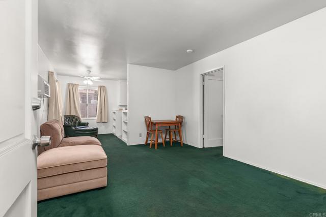 1453 OLIVEWOOD LN, Alpine CA: https://media.crmls.org/mediaz/a5f249a1-91c5-476a-987e-807629ad5d9f.jpg