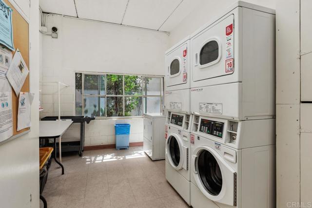 Image 24 of 25 For 3431 Park Boulevard 204