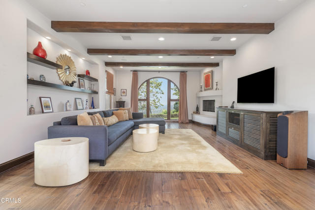 2330 Crystal Lane, Pasadena CA: https://media.crmls.org/mediaz/a5f32159-f928-404e-a2a7-655180dd1f9f.jpg