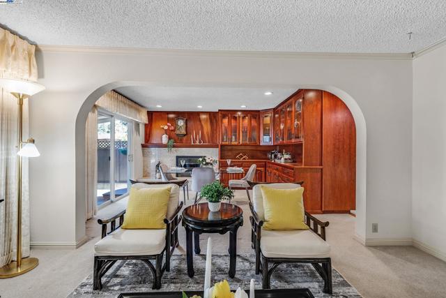 5645 Lemke Pl, Fremont CA: https://media.crmls.org/mediaz/a5f46a49-7982-48fa-83d3-9fdaa8d8d813.jpg