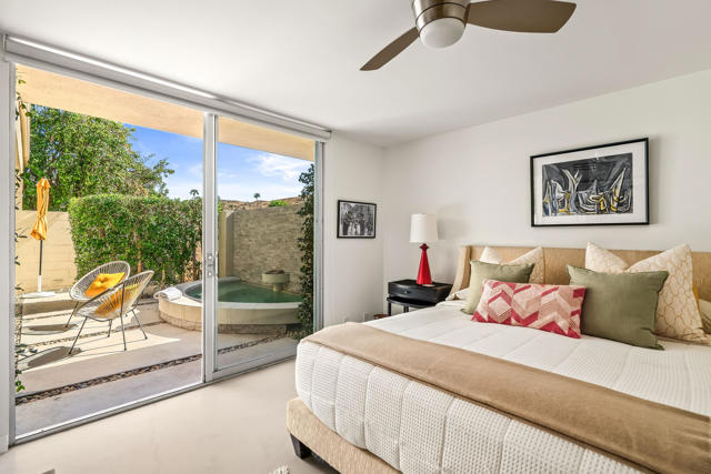 260 Desert Lakes Drive, Palm Springs, CA 92264