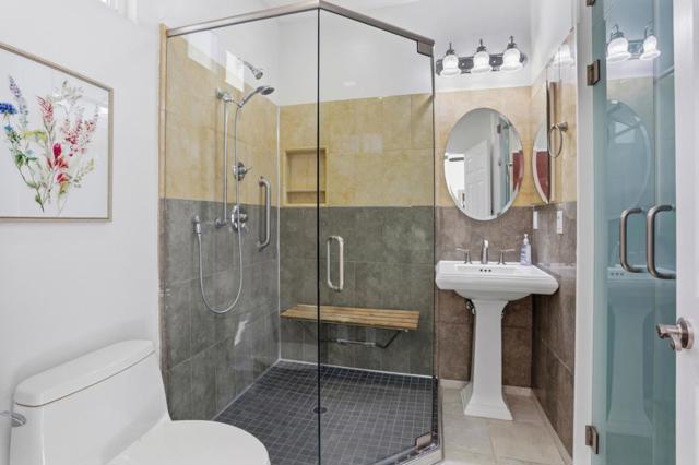 Image 27 of 65 For 3946 Louvre Avenue