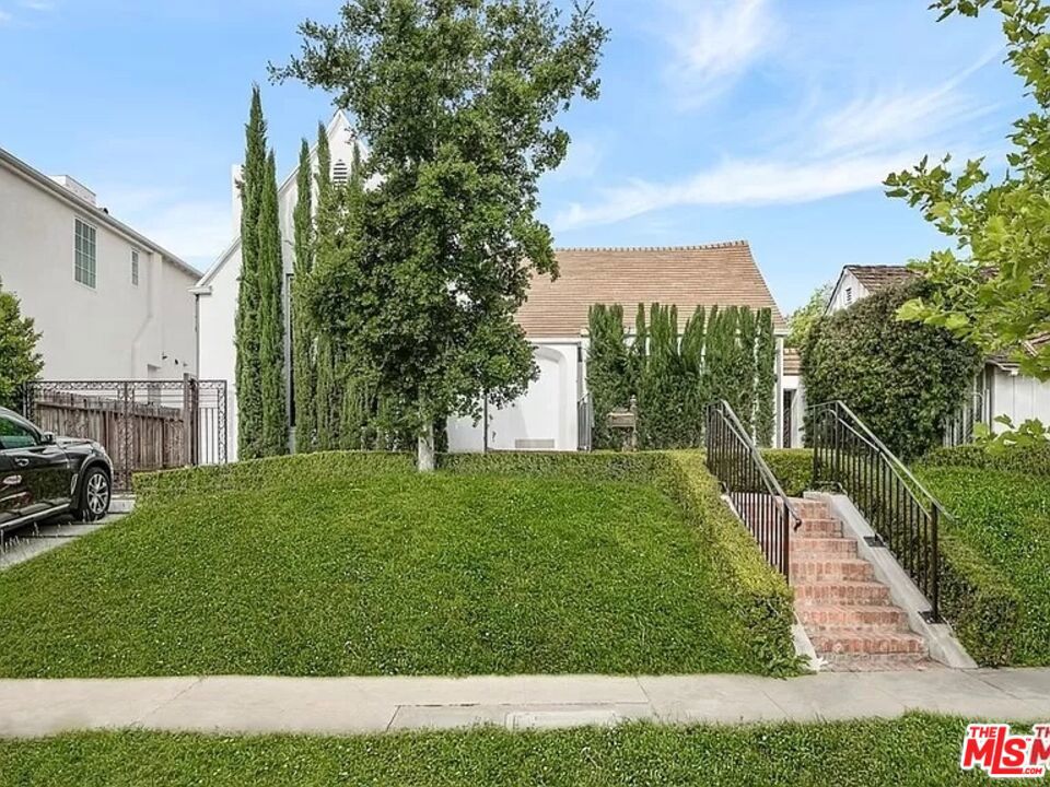 205 S Maple Drive, Beverly Hills, CA 90212