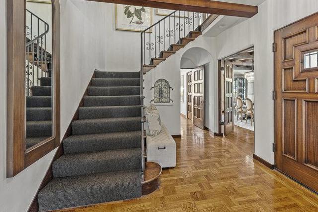 320 Jackson Street, San Mateo CA: https://media.crmls.org/mediaz/a5f5ad01-9fb5-415c-86e1-d5d88b07f293.jpg