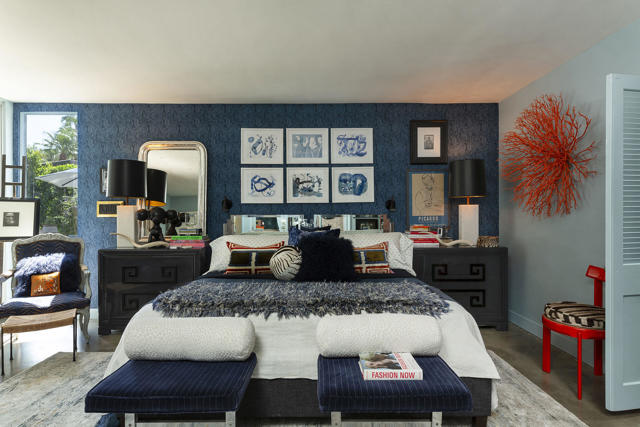 1055 E Granvia Valmonte, Palm Springs CA: https://media.crmls.org/mediaz/a5f6af24-8dff-4a89-a0b1-1923fc1dfc0c.jpg
