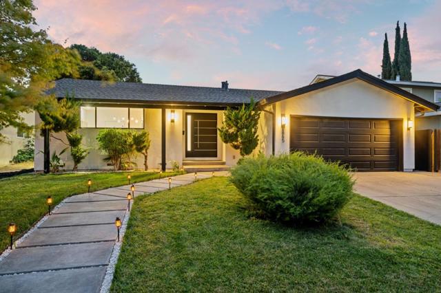 5865 Paddon Circle, San Jose CA: https://media.crmls.org/mediaz/a5f6bd98-92bb-4dfd-9710-b3dc4d798474.jpg