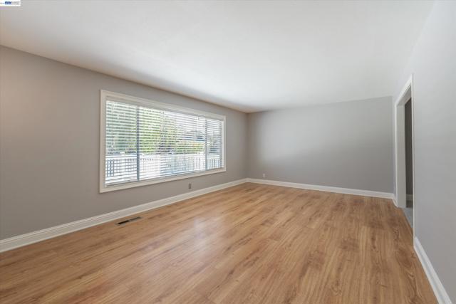 Image 4 of 36 For 6735 Stephan Ct