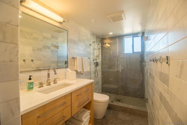 725 Seacoast Drive, Imperial Beach, California 91932, 2 Bedrooms Bedrooms, ,2 BathroomsBathrooms,Townhouse,For Sale,Seacoast Drive,250019721SD