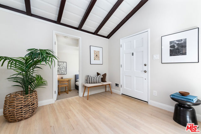 2722 Granville Avenue, Los Angeles CA: https://media.crmls.org/mediaz/a5f84efa-c62b-4fa3-ac90-c53e1ed64f59.jpg