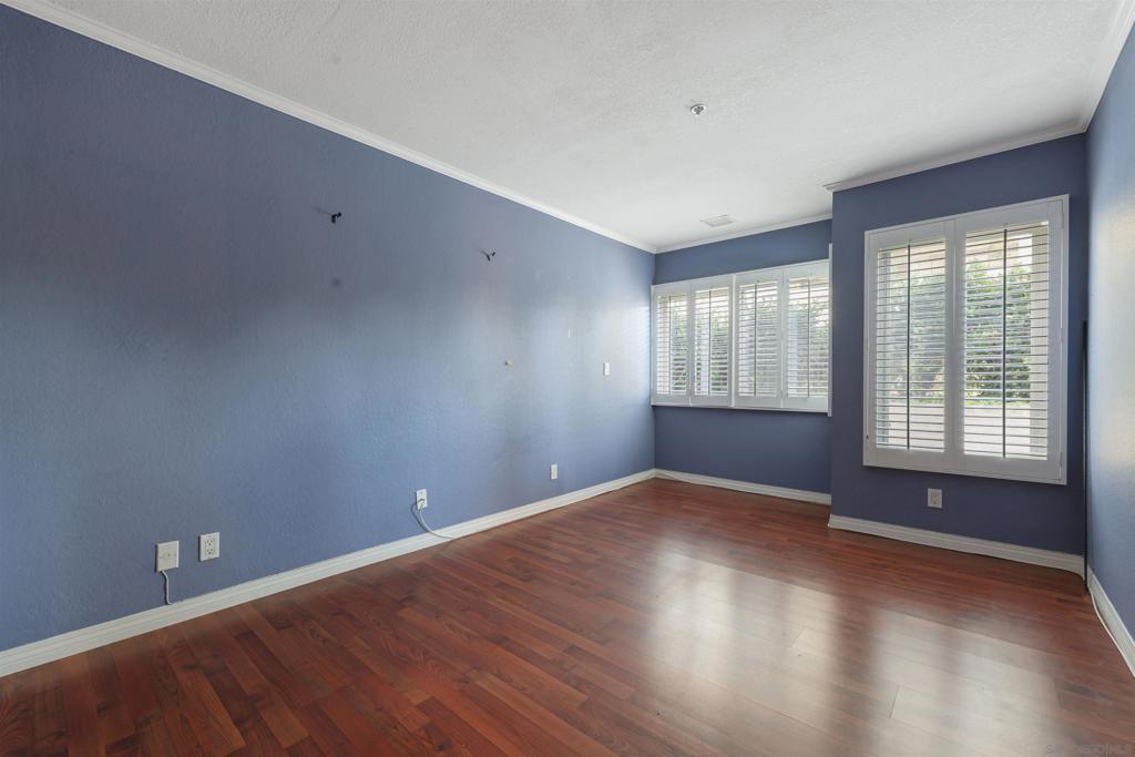 5605 Friars Rd. - photo 15