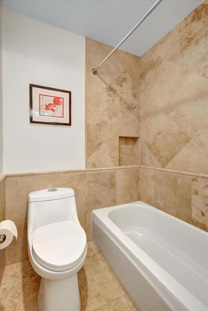 3372 Corsica Way, Oceanside CA: https://media.crmls.org/mediaz/a5fa4556-a361-496e-a998-0172f7f63992.jpg