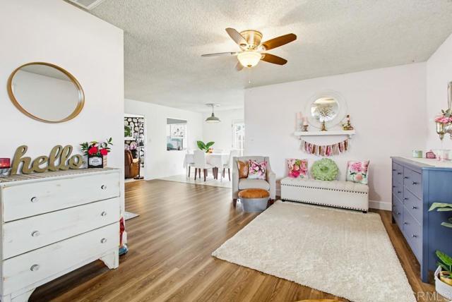 Detail Gallery Image 4 of 23 For 1634 Doncarol Ave, El Cajon,  CA 92019 - 3 Beds | 2 Baths