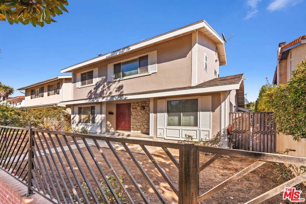 3454 Mclaughlin Avenue