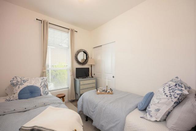 22 Seascape Drive, Half Moon Bay CA: https://media.crmls.org/mediaz/a5fc6e9a-a1d3-486b-a6e8-2438b94e725b.jpg