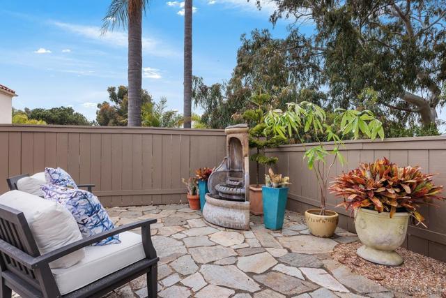 13563 Caminito Carmel, Del Mar CA: https://media.crmls.org/mediaz/a5fe75c3-2d0f-4948-9489-33f44b843692.jpg