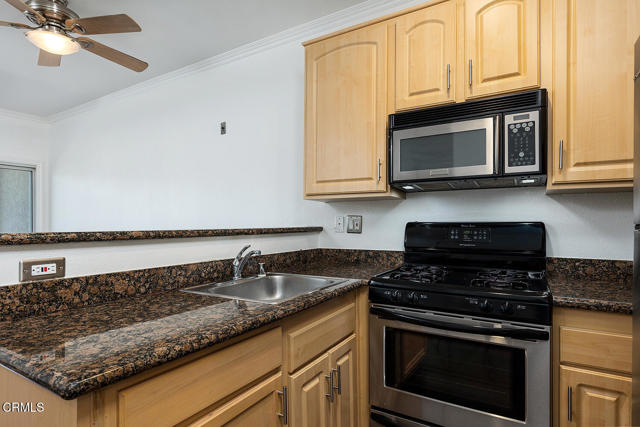 Detail Gallery Image 9 of 26 For 300 N El Molino Ave #309,  Pasadena,  CA 91101 - 0 Beds | 1 Baths