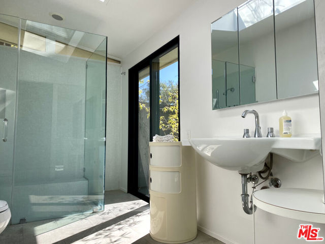 Drew Fenton | 30611 Las Estrellas Drive Malibu CA | MLS: 7274899