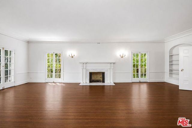 809 North Bedford Drive photo 6