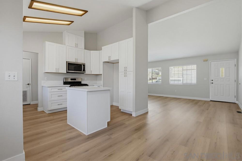 14955 Avenida Venusto - photo 7