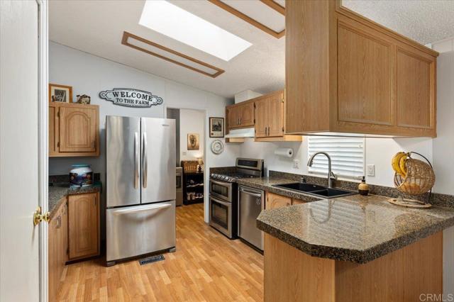 1501 Anza Avenue, Vista CA: https://media.crmls.org/mediaz/a60291dc-9593-41af-b838-26eab0f1f521.jpg
