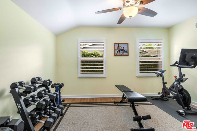 12954 Otsego Street, Sherman Oaks CA: https://media.crmls.org/mediaz/a602e116-7be4-4942-b31a-4a10d60fa97f.jpg