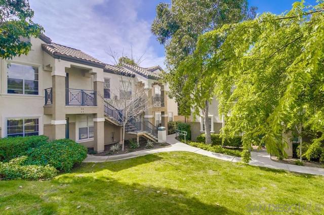 3534 Caminito El Rincon, San Diego CA: https://media.crmls.org/mediaz/a603342e-8485-4a0a-af61-60d89ef738c8.jpg
