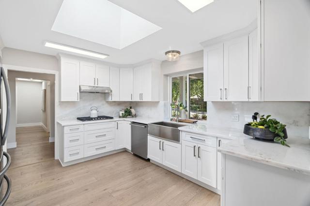 140 Stonybrook Road, Los Gatos CA: https://media.crmls.org/mediaz/a605bda9-f4ba-4a1f-a37f-9cffe821c48f.jpg