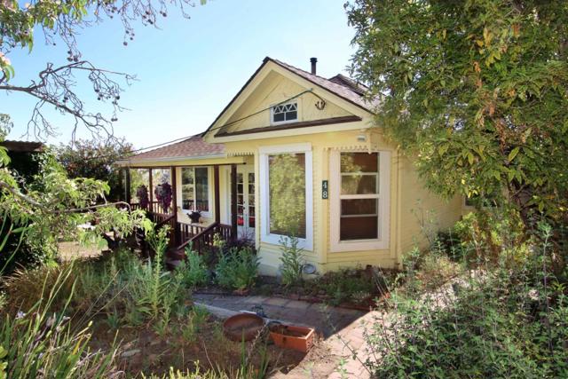 46 Valley View Road, Watsonville CA: https://media.crmls.org/mediaz/a605d28b-d18b-4c26-9eeb-d1b2652b716f.jpg
