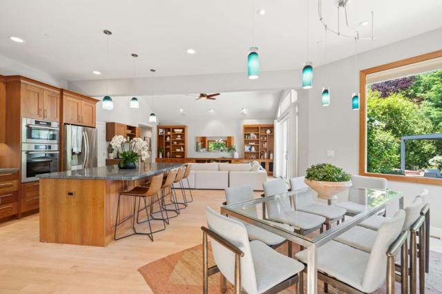 989 Lane Avenue, Mountain View CA: https://media.crmls.org/mediaz/a6066be3-8b90-4e29-aa4c-67c2cf3d8ab7.jpg