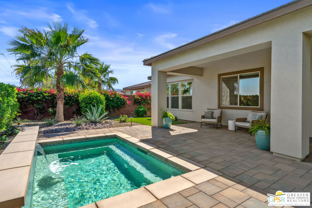 50660 Havasu Falls Drive, Indio CA: https://media.crmls.org/mediaz/a6073a1f-c18b-483a-8a96-ba8daca66486.jpg