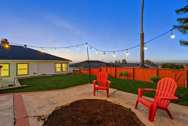 217 W 40th Avenue, San Mateo CA: https://media.crmls.org/mediaz/a608075f-f4fc-40db-87e0-ba2ce437c1cd.jpg