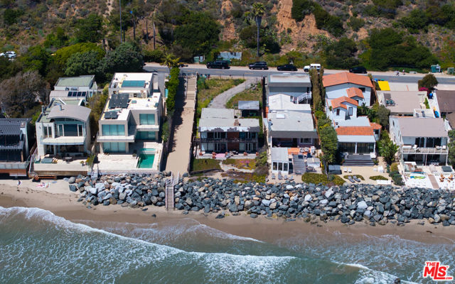 Image 9 of 12 For 31340 Broad Beach Road