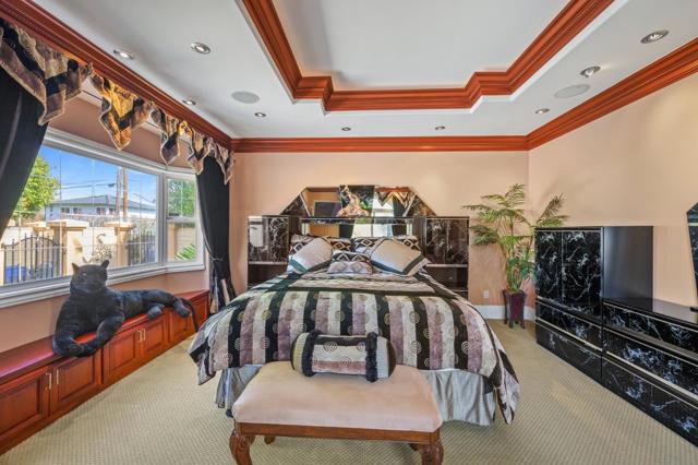 1181 Virginia Avenue, Campbell CA: https://media.crmls.org/mediaz/a608e8c3-3ce1-4387-9e87-b88a1870742c.jpg