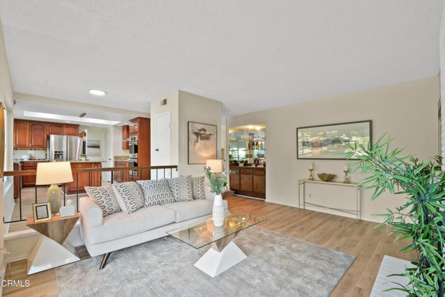 Detail Gallery Image 15 of 29 For 3424 Hawkwood Rd, Diamond Bar,  CA 91765 - 4 Beds | 3 Baths