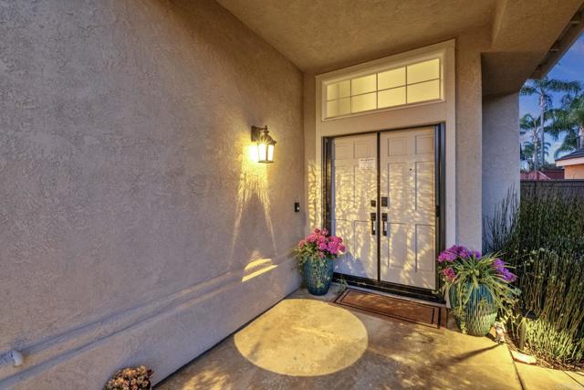 2471 Bear Rock, Escondido CA: https://media.crmls.org/mediaz/a609c213-fe8d-42f7-bf10-12fd08caa078.jpg