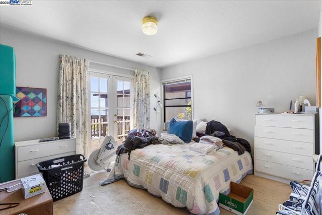 543 Grizzly Peak Blvd, Berkeley CA: https://media.crmls.org/mediaz/a60e896e-d1bc-4820-87a2-d01c1d5dacf1.jpg