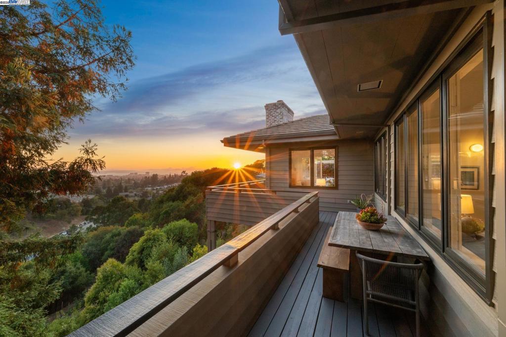 64 ROBLE ROAD