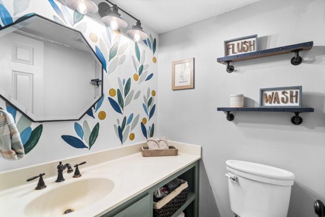 1830 Bayo Claros Circle, Morgan Hill CA: https://media.crmls.org/mediaz/a61120ec-5a57-4da8-a567-a77890697968.jpg