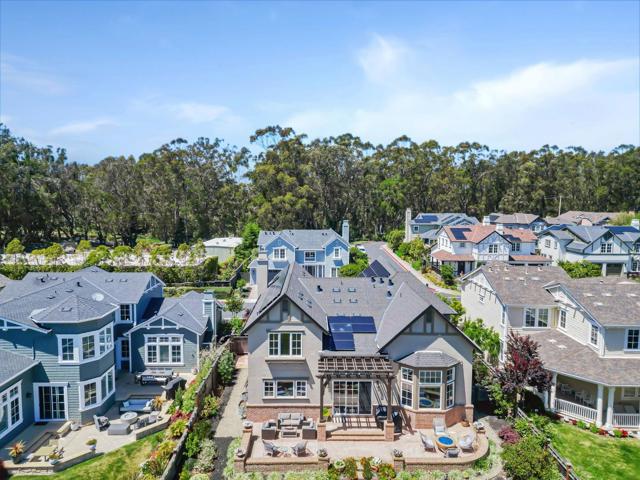 121 Carnoustie Drive, Half Moon Bay CA: https://media.crmls.org/mediaz/a611aa2c-249b-4bef-95ac-b8fffa59abfd.jpg