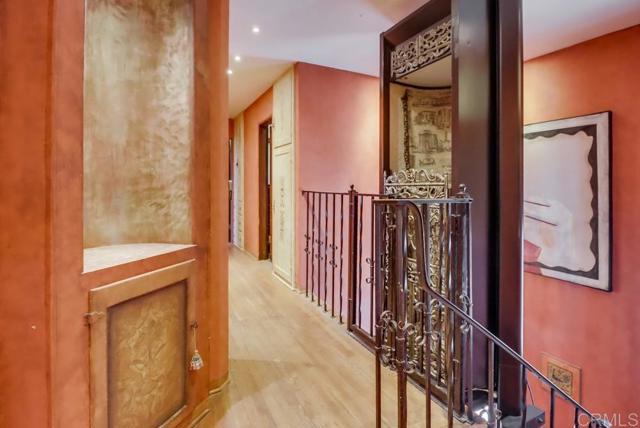 Detail Gallery Image 40 of 73 For 3014 Xenophon St, Point Loma,  CA 92106 - 5 Beds | 3 Baths