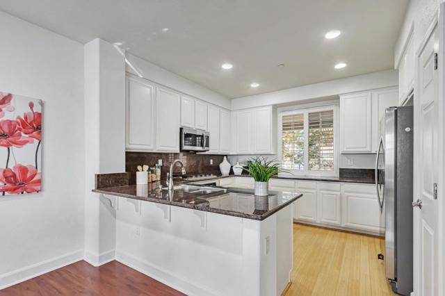 1142 Mente Linda Loop, Milpitas CA: https://media.crmls.org/mediaz/a612bd47-b1e2-46ca-a376-60c4c63e6d8f.jpg