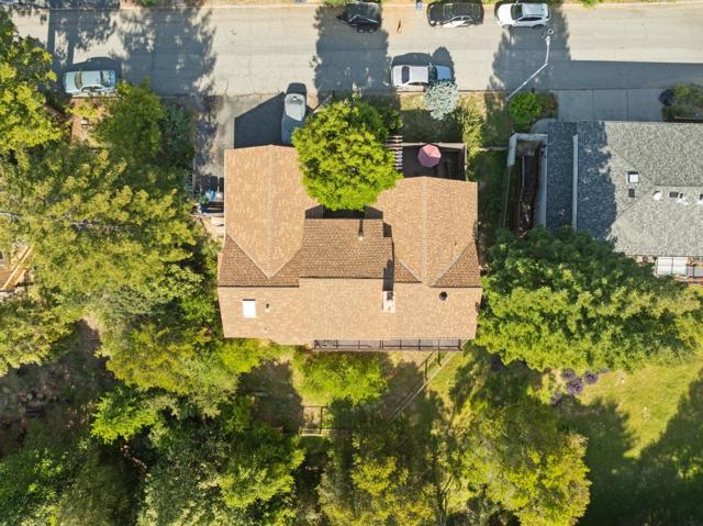 267 Crows Nest Drive, Boulder Creek CA: https://media.crmls.org/mediaz/a6142dfc-1484-4a6b-85f4-5a91d5705d09.jpg
