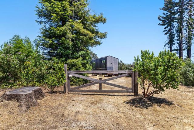 150 Braemoor Drive, Santa Cruz CA: https://media.crmls.org/mediaz/a6155854-d50d-4185-920c-215f9fa7865b.jpg