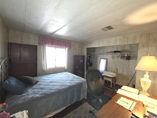 333 Coyote, Cathedral City CA: https://media.crmls.org/mediaz/a615edfa-0fc8-4a73-b81e-88c5380d047d.jpg