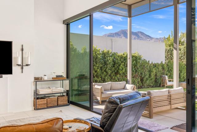 57601 Santo Thomas, La Quinta CA: https://media.crmls.org/mediaz/a6166c39-e5d8-46f2-b679-c24ce50b3b65.jpg