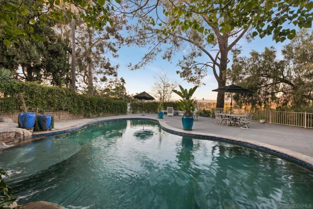 1115 S Mollison Ave, El Cajon CA: https://media.crmls.org/mediaz/a6169038-55e6-4acc-951d-1e5607e5b7a4.jpg