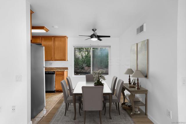 6333 COLLEGE GROVE WAY, San Diego CA: https://media.crmls.org/mediaz/a6169402-9ad1-42f6-9d9b-a90f0cb2a6a7.jpg