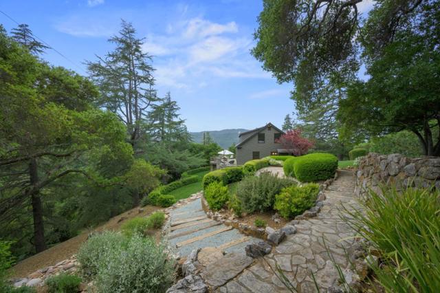 17516 High Street, Los Gatos CA: https://media.crmls.org/mediaz/a6169fa4-f132-40e0-b479-1a118cb1e2be.jpg