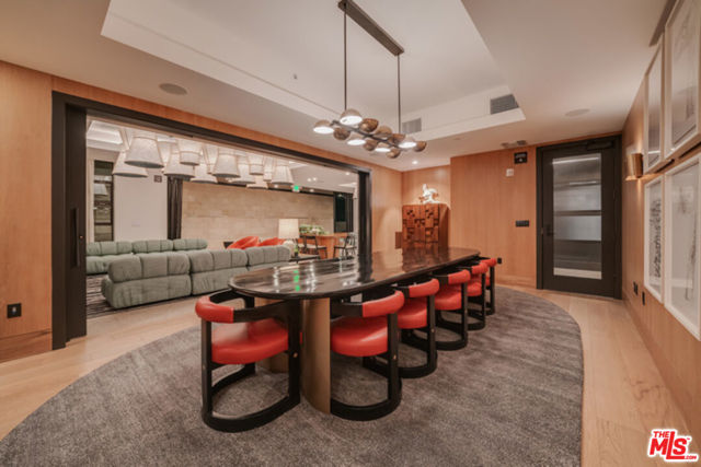 10777 WILSHIRE Boulevard, Los Angeles CA: https://media.crmls.org/mediaz/a6189dc6-07a4-452f-92be-b032c437cc17.jpg